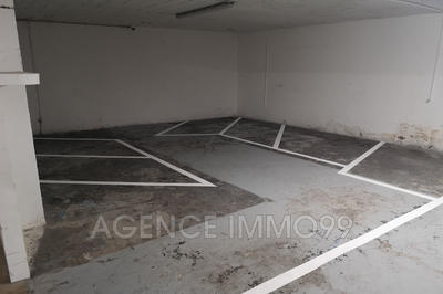 Parking / Garage - 4 m²