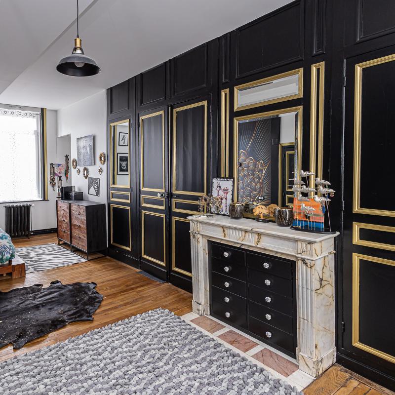 Maison - 330 m² - 10 pièces