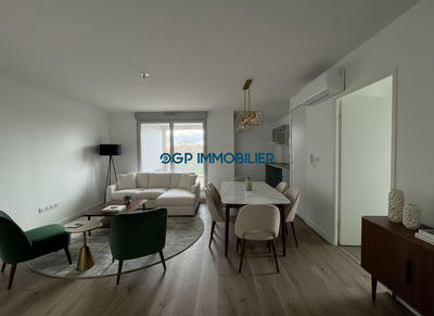 Appartement - 64 m² - 3 pièces