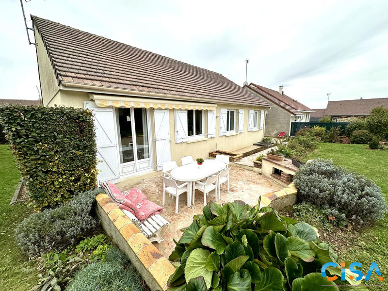 Maison - 92 m² - 5 pièces