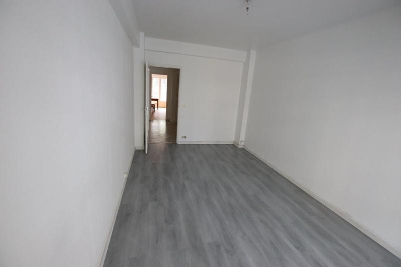 Appartement - 79 m² - 3 pièces