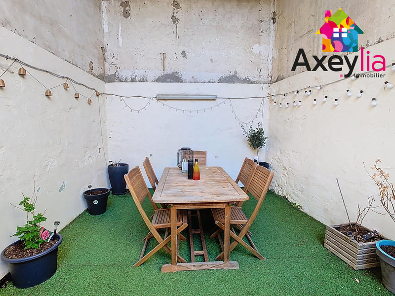 Maison - 90 m² - 4 pièces