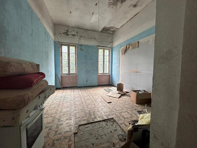 Immeuble - 1 500 m² - 30 pièces