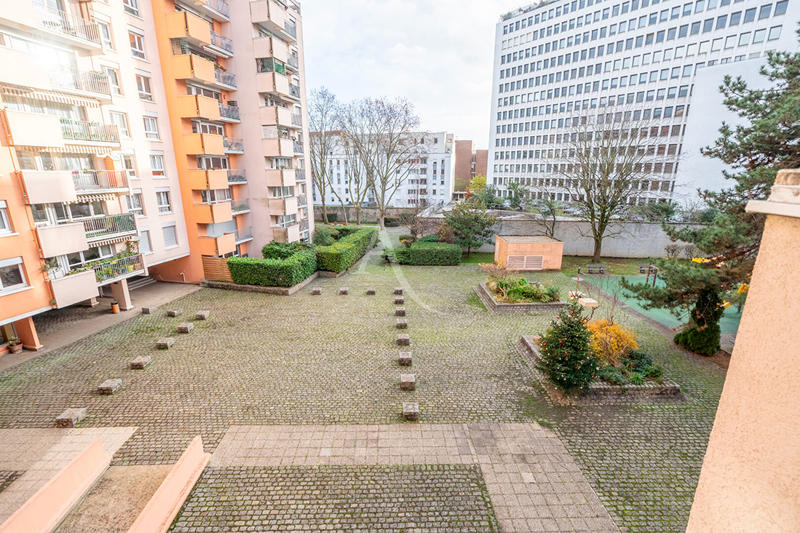 Appartement - 84 m² - 4 pièces