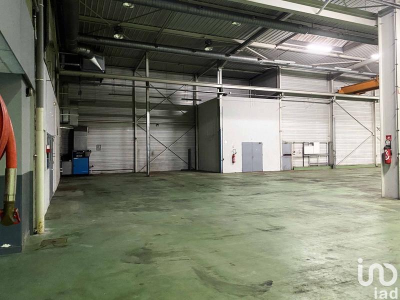 Local commercial - 1 888 m²