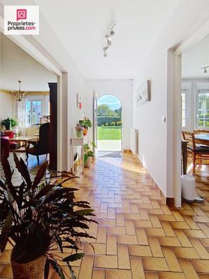 Maison - 143 m² - 6 pièces