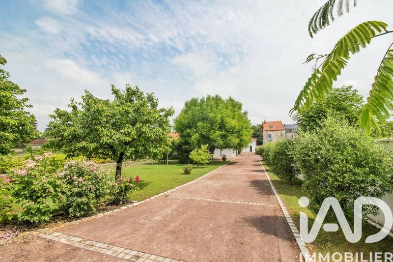 Maison - 135 m² - 6 pièces