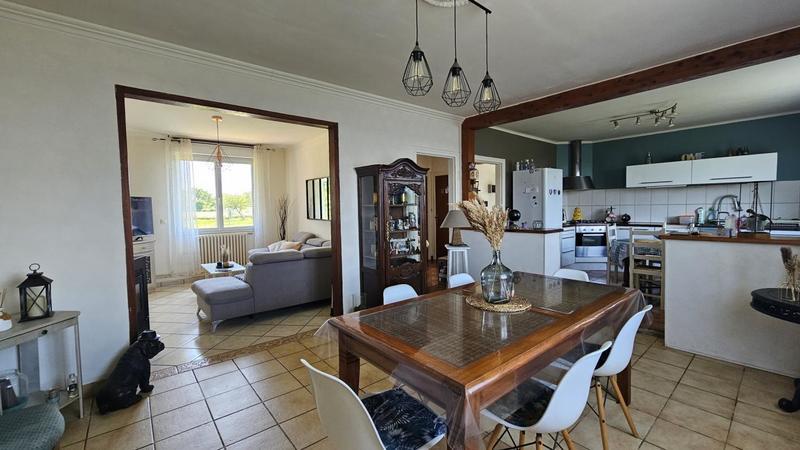 Maison - 108 m² - 6 pièces