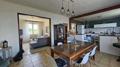 Maison - 108 m² - 6 pièces