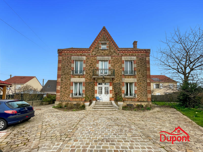 Appartement - 102 m² - 4 pièces