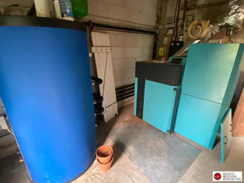 Maison ancienne - 248 m² - 7 pièces