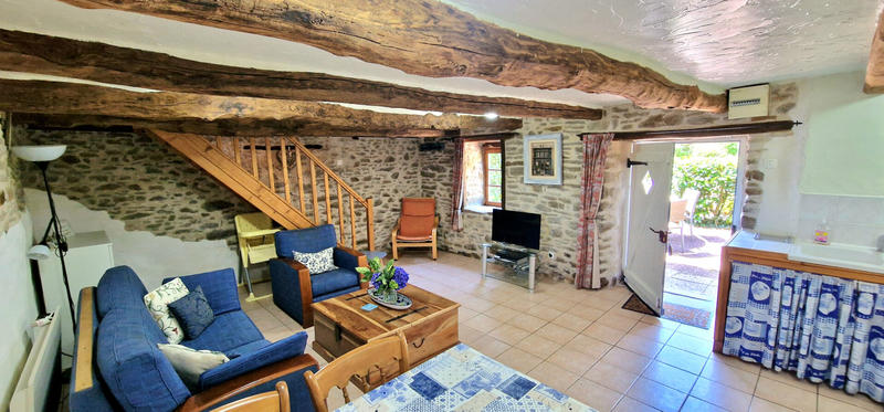 Maison - 315 m² - 13 pièces