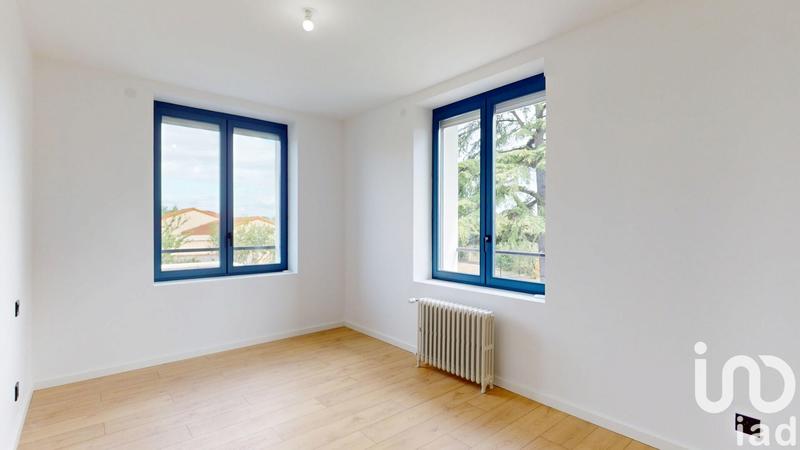 Maison - 256 m² - 9 pièces