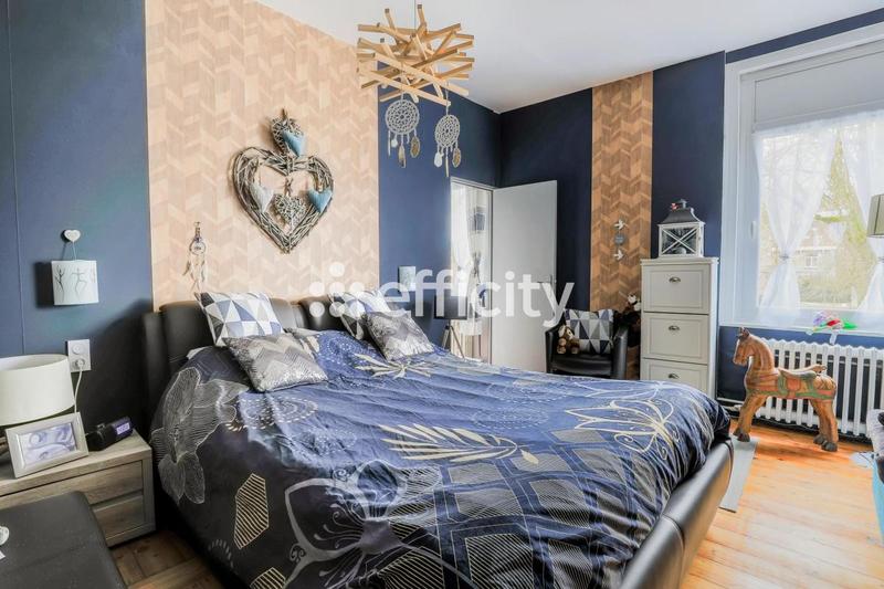 Maison - 158 m² - 7 pièces