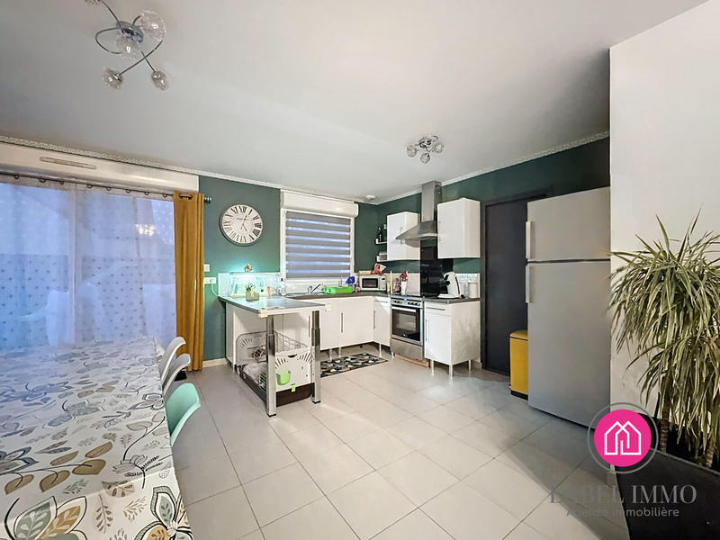 Maison - 74 m² - 4 pièces