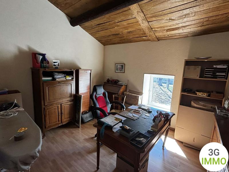 Villa - 228 m² - 10 pièces