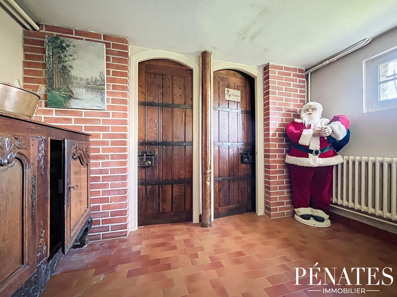 Maison - 185 m² - 6 pièces