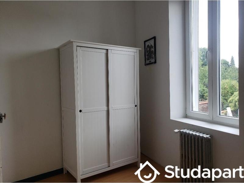 Maison - 250 m² - 14 pièces