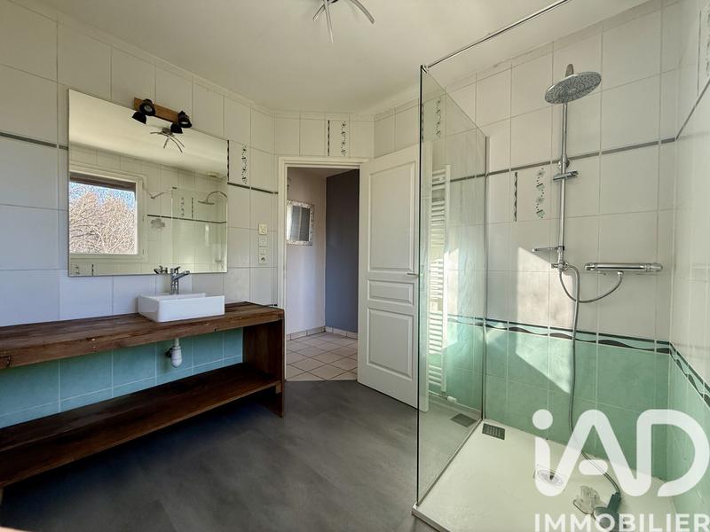 Maison - 123 m² - 4 pièces