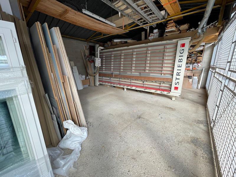 Local commercial - 208 m²