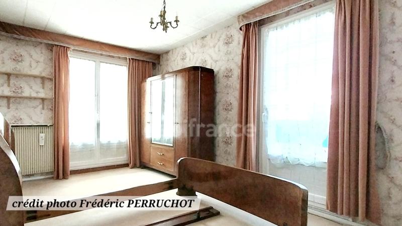 Appartement - 98 m² - 5 pièces