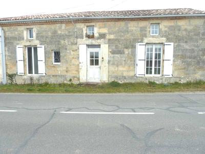 Maison - 88 m² - 7 pièces