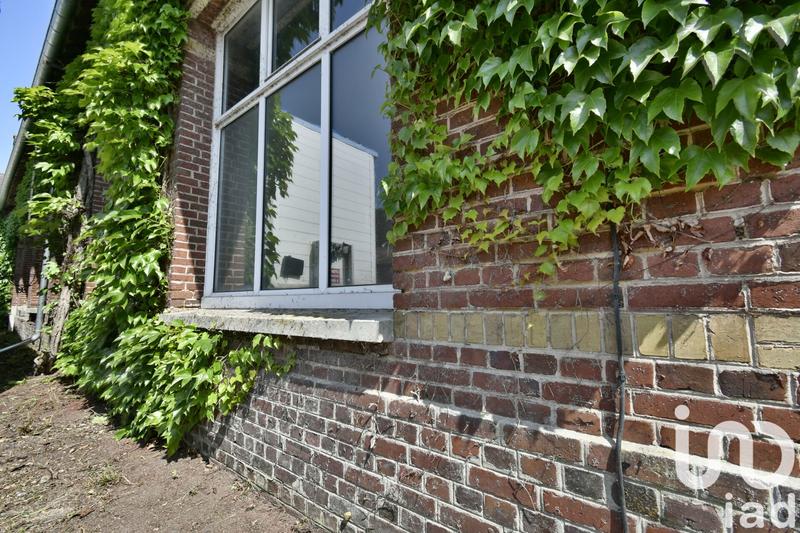 Maison - 650 m² - 5 pièces