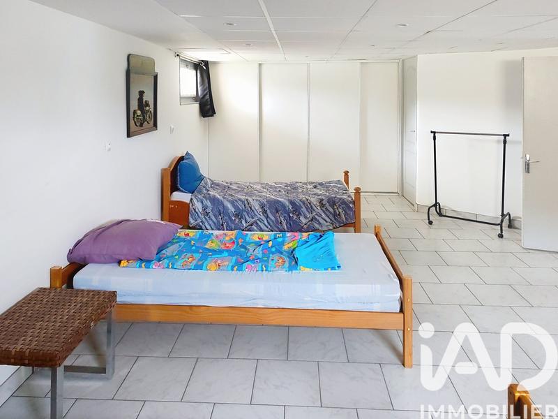 Maison - 195 m² - 7 pièces