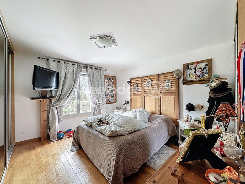 Maison - 145 m² - 6 pièces