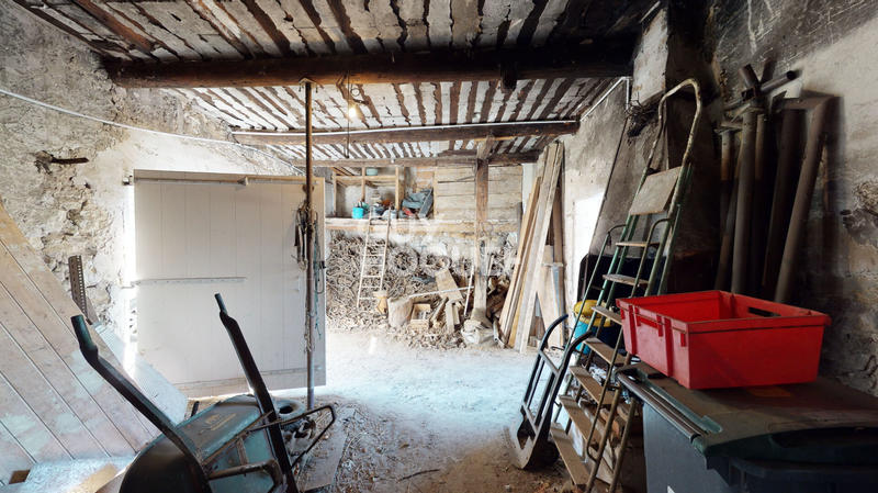 Maison - 187 m² - 5 pièces