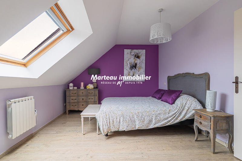 Maison - 225 m² - 8 pièces