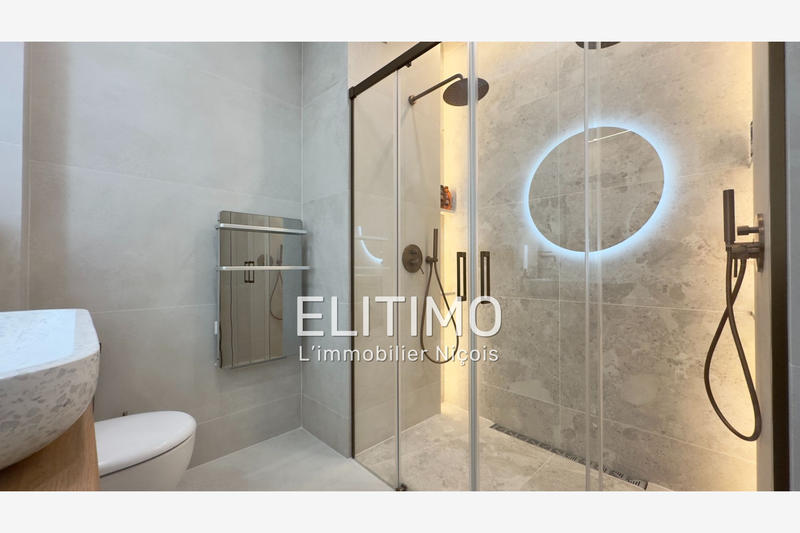 Appartement - 80 m² - 3 pièces