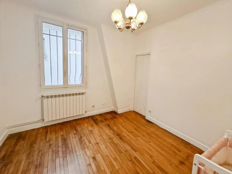 Maison - 263 m² - 8 pièces