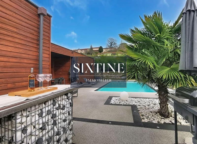 Maison - 138 m² - 5 pièces