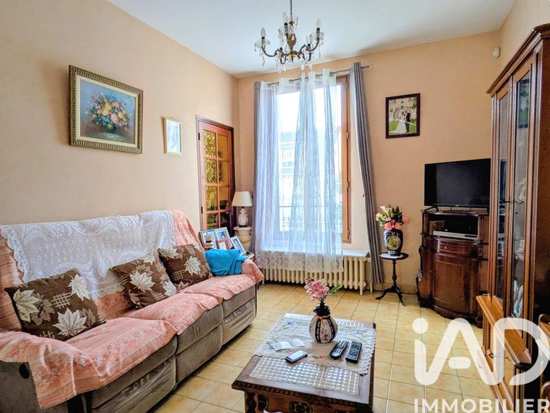 Maison - 98 m² - 6 pièces