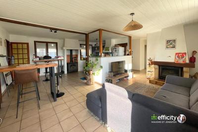 Maison - 105 m² - 4 pièces