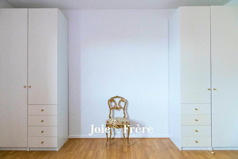 Appartement - 87 m² - 4 pièces