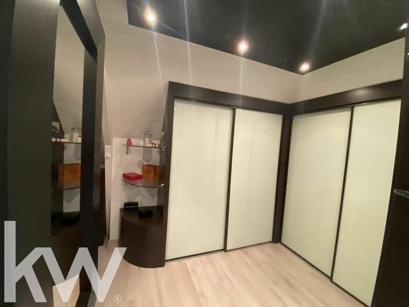 Maison - 190 m² - 6 pièces