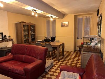 Maison - 100 m² - 5 pièces