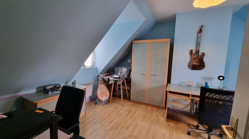 Maison - 79 m² - 6 pièces