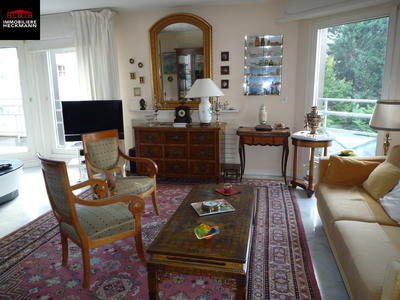 Appartement - 154 m² - 6 pièces