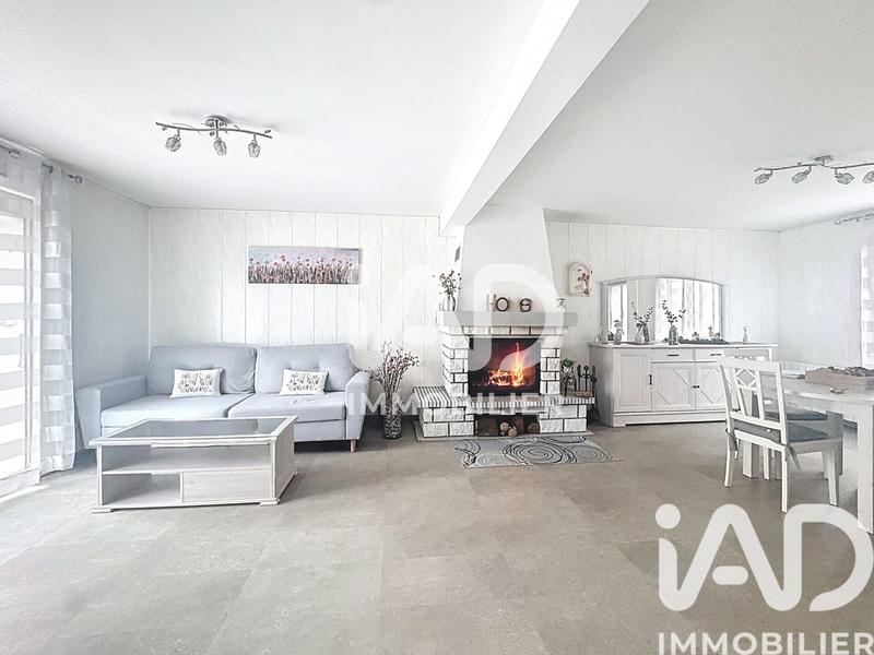 Maison - 137 m² - 5 pièces