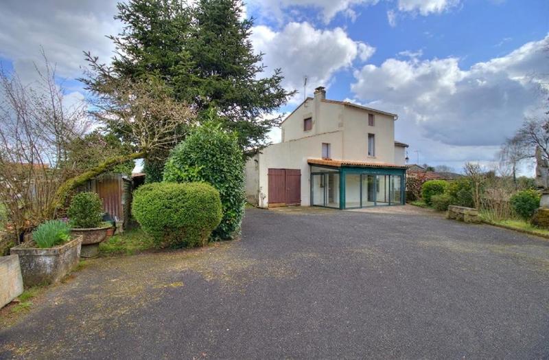 Maison - 84 m² - 4 pièces