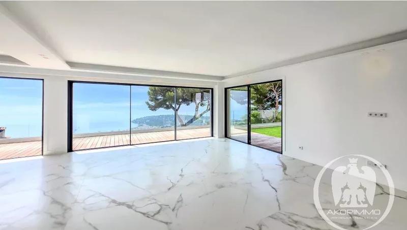 Villa - 238 m² - 5 pièces