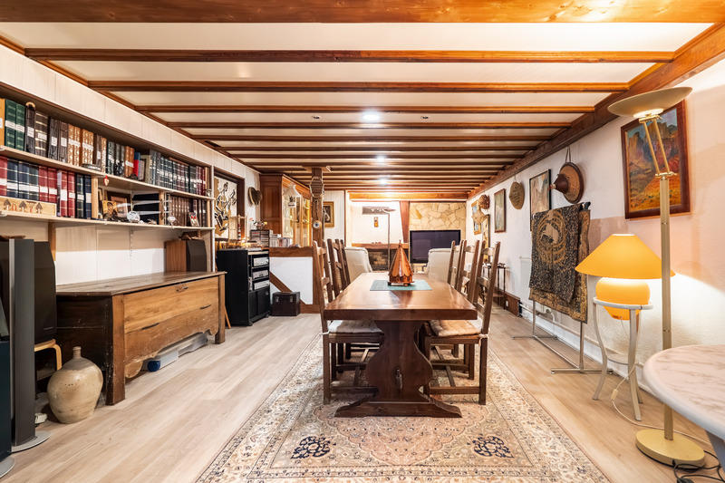 Maison - 162 m² - 7 pièces