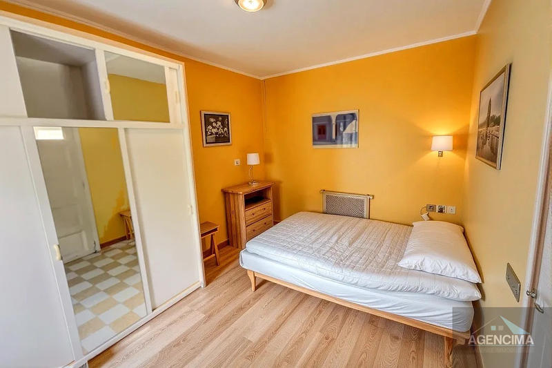 Villa - 143 m² - 8 pièces