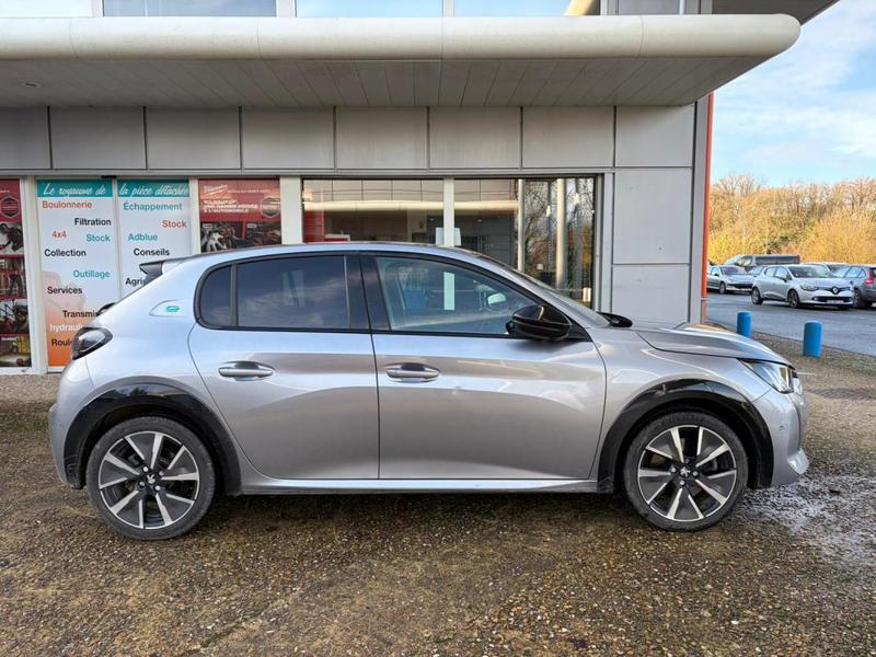 Peugeot E-208 Electrique 50 Kwh 136 Ch Gt + Chargeur 11 Kw Premiere Main Garantie 6 Mois / Reprise Possible