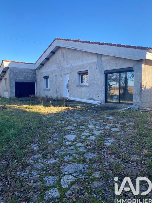 Maison - 96 m² - 3 pièces