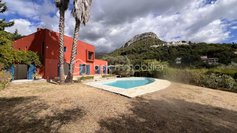 Maison d'architecte - 230 m² - 7 pièces