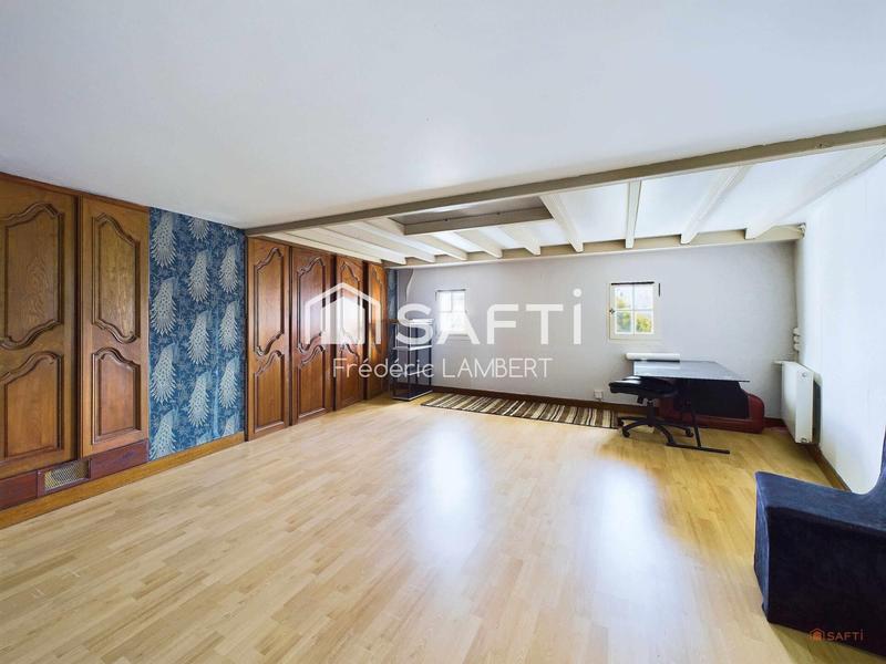 Maison - 204 m² - 7 pièces